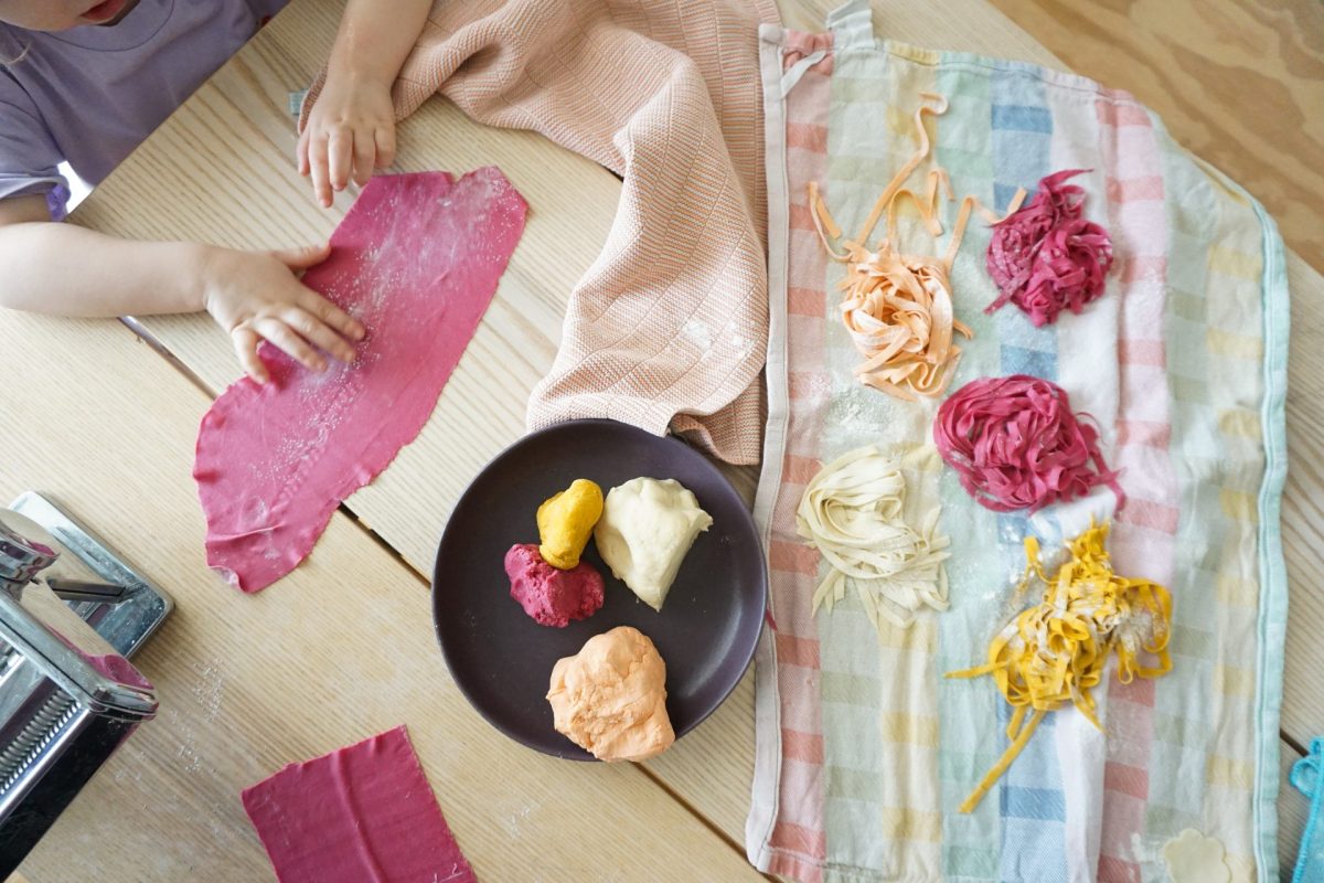 Pasta selber machen mit Kindern – Unser buntes Pasta-Rezept